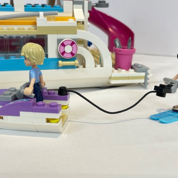 Lego friends dolphin cruiser 41015 - Picture 2 of 15